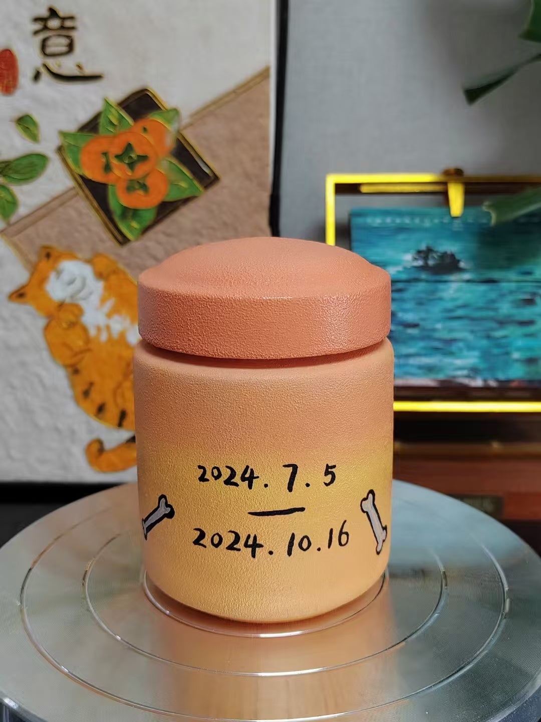 Customized Hand-Painted Ceramic Pet Urn – Unique Pet Souvenirs, Memorial Jar for Beloved Pets